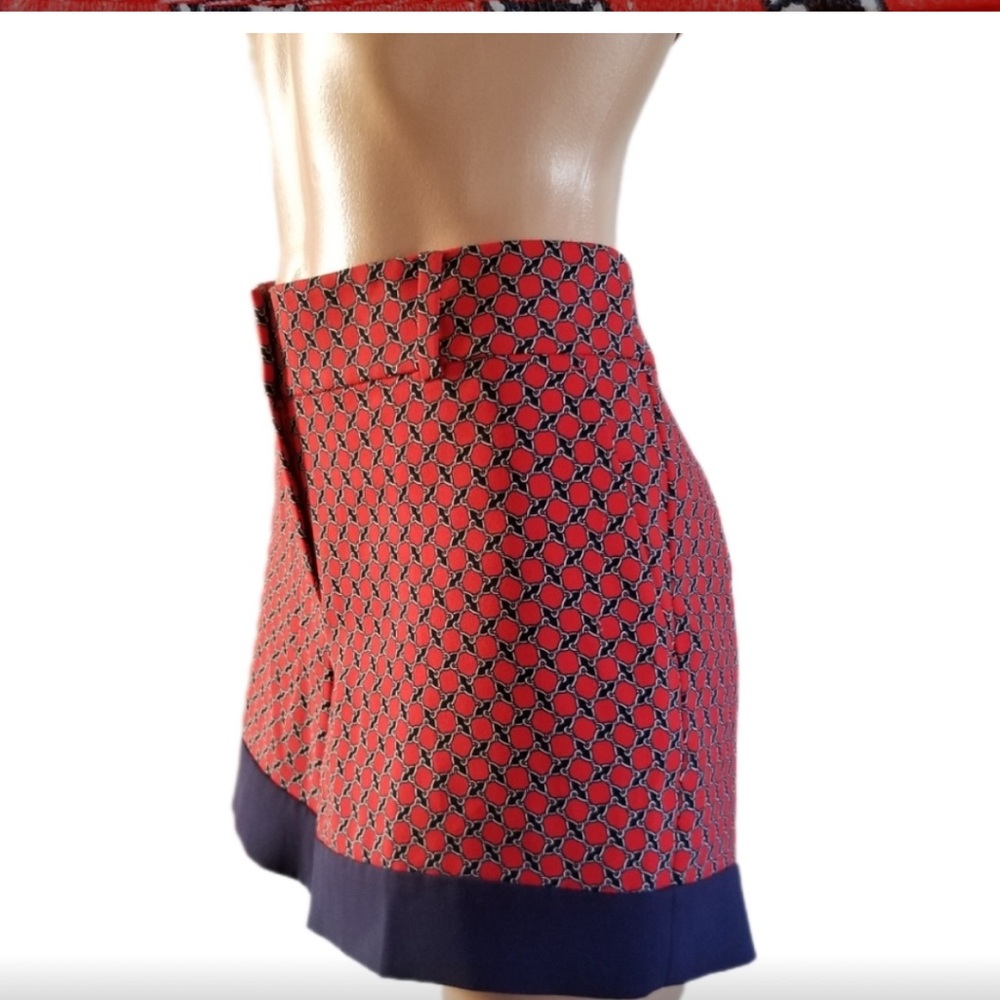 Ann Taylor Red and Blue Nautical Short